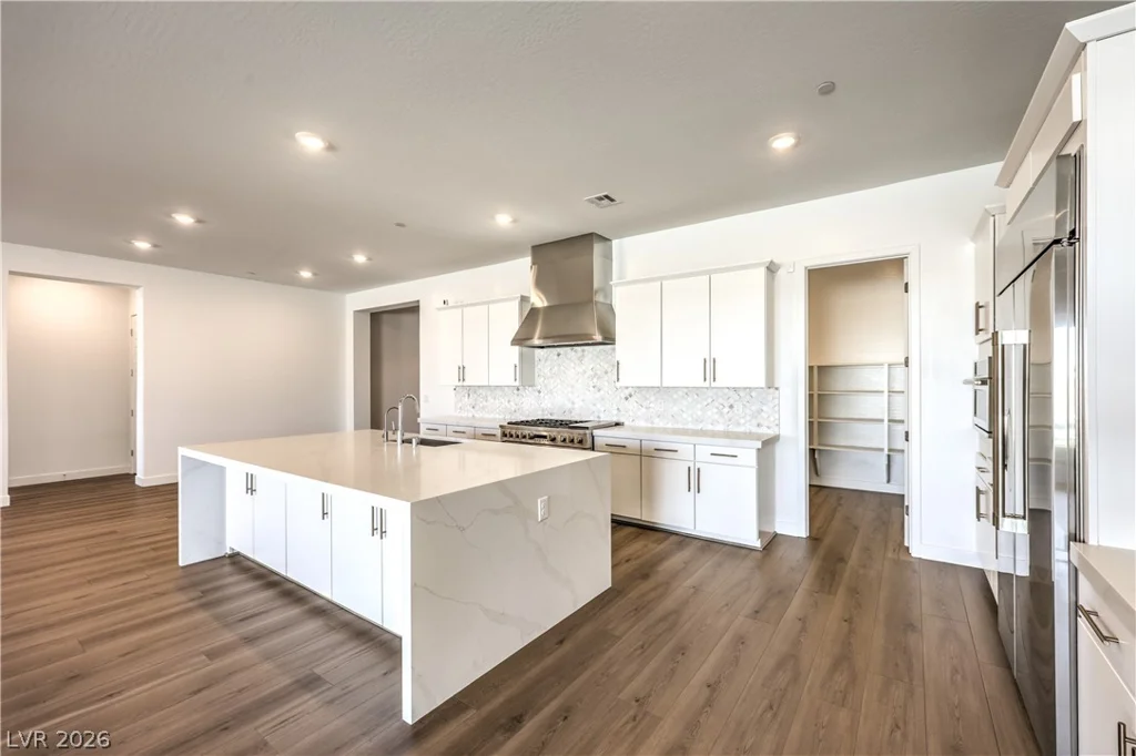5242 Fisher Falls, Las Vegas, NV 89149