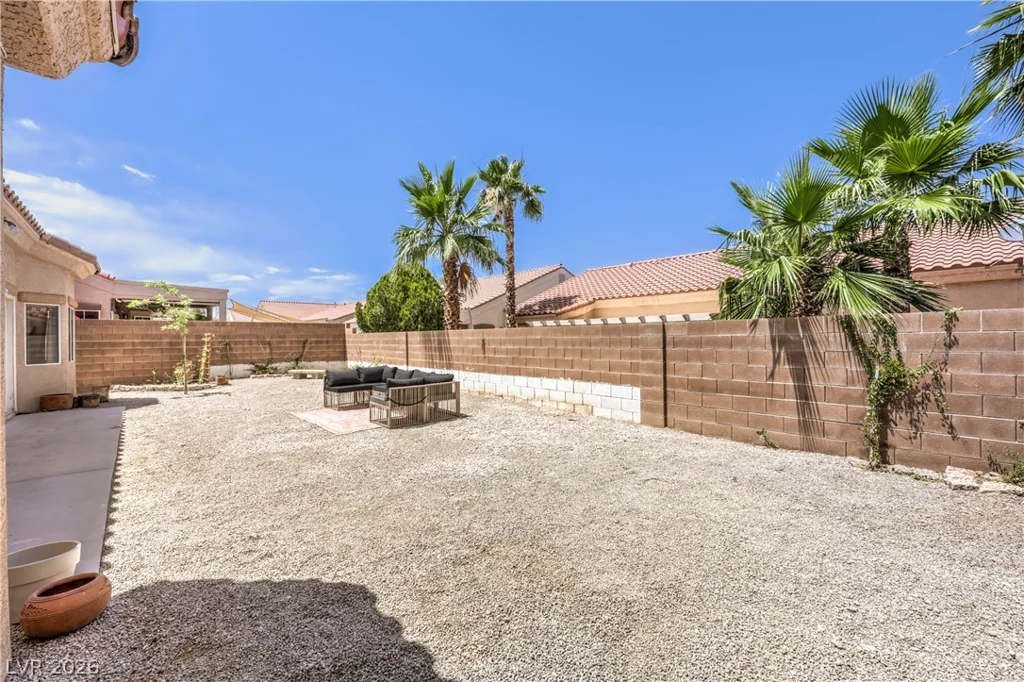 3940 Genoa, Las Vegas, NV 89141