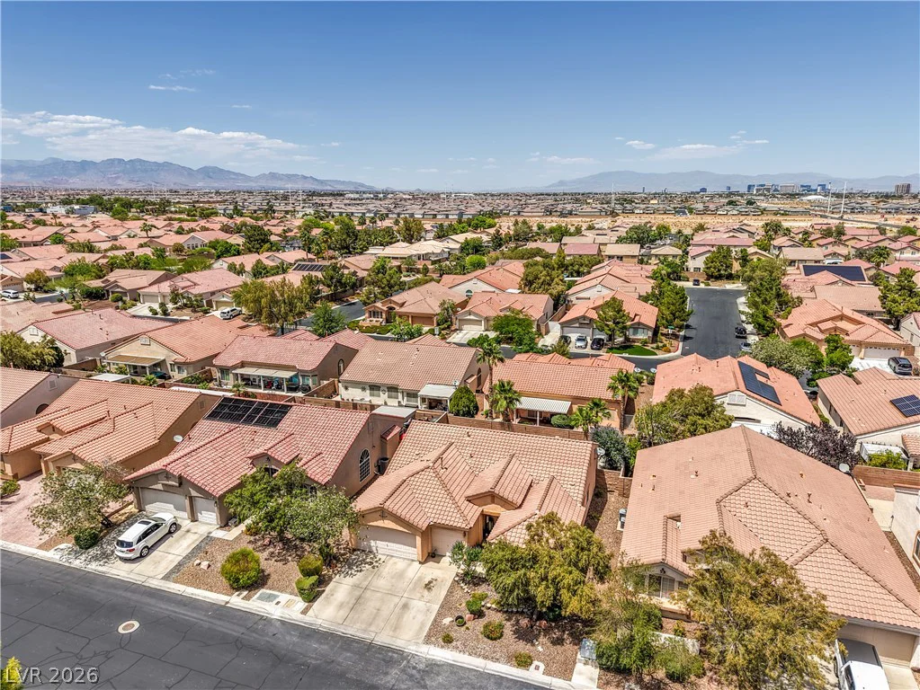 3940 Genoa, Las Vegas, NV 89141