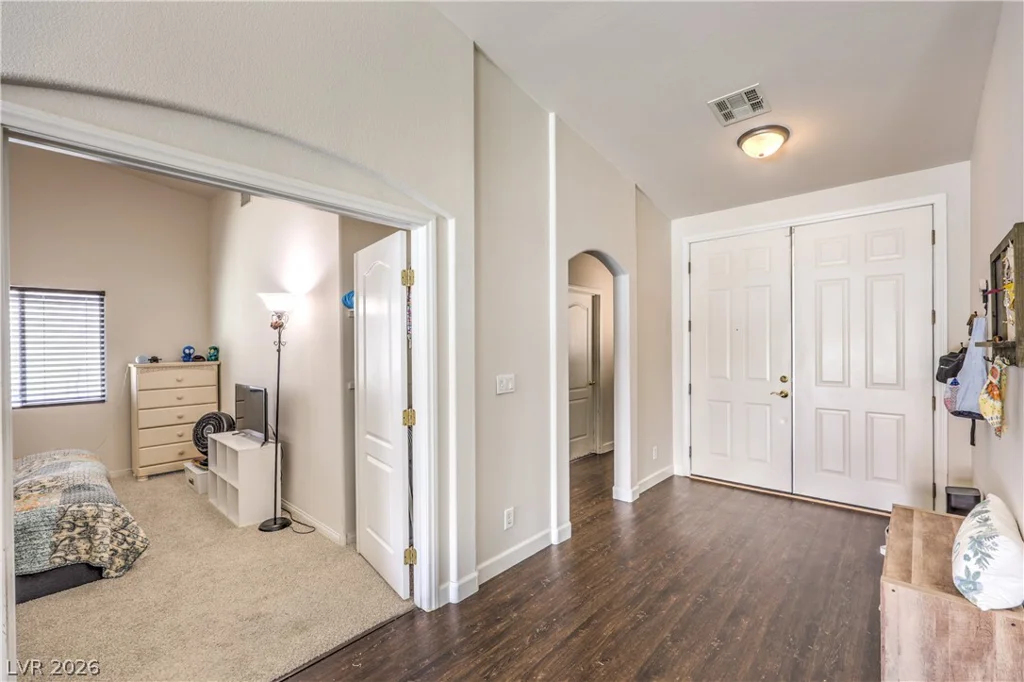 3940 Genoa, Las Vegas, NV 89141