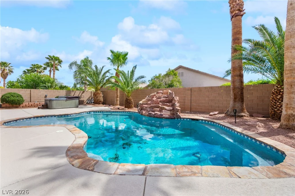 8913 Arabian Filly, Las Vegas, NV 89143