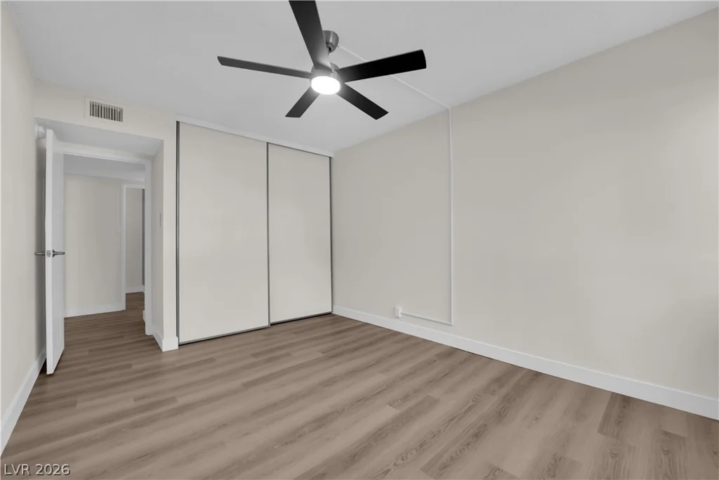 750 Royal Crest, Las Vegas, NV 89169