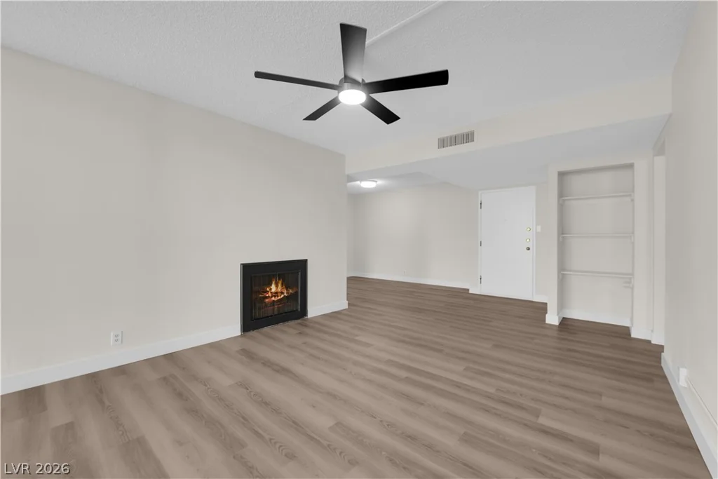 750 Royal Crest, Las Vegas, NV 89169