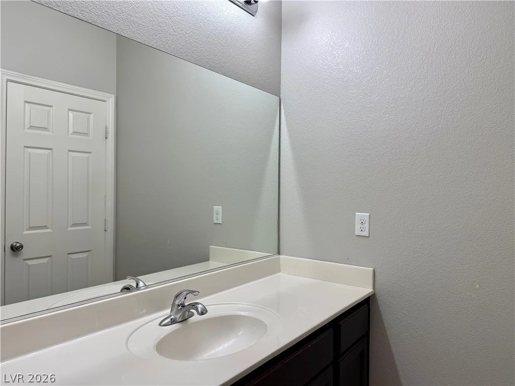 594 Crying Bird, Las Vegas, NV 89178