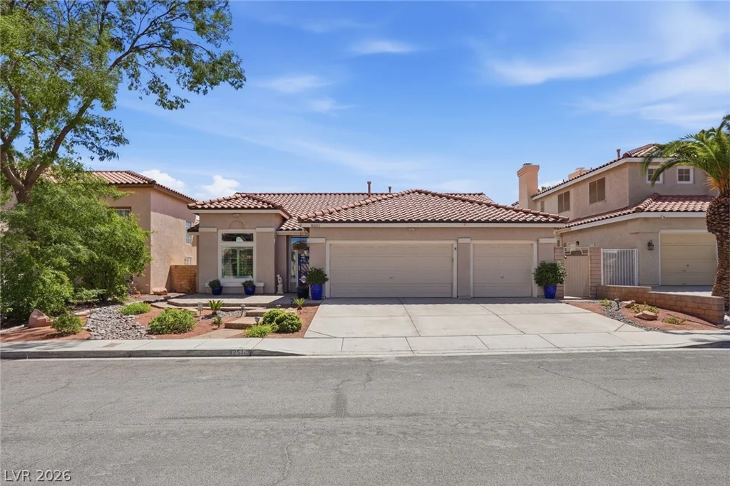 8251 Campana, Las Vegas, NV 89147