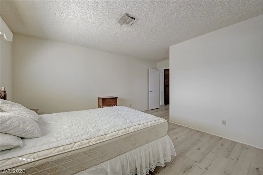 704 Willow, Henderson, NV 89002