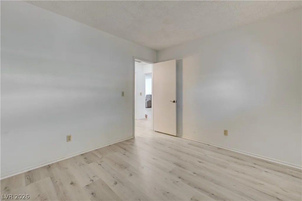 704 Willow, Henderson, NV 89002