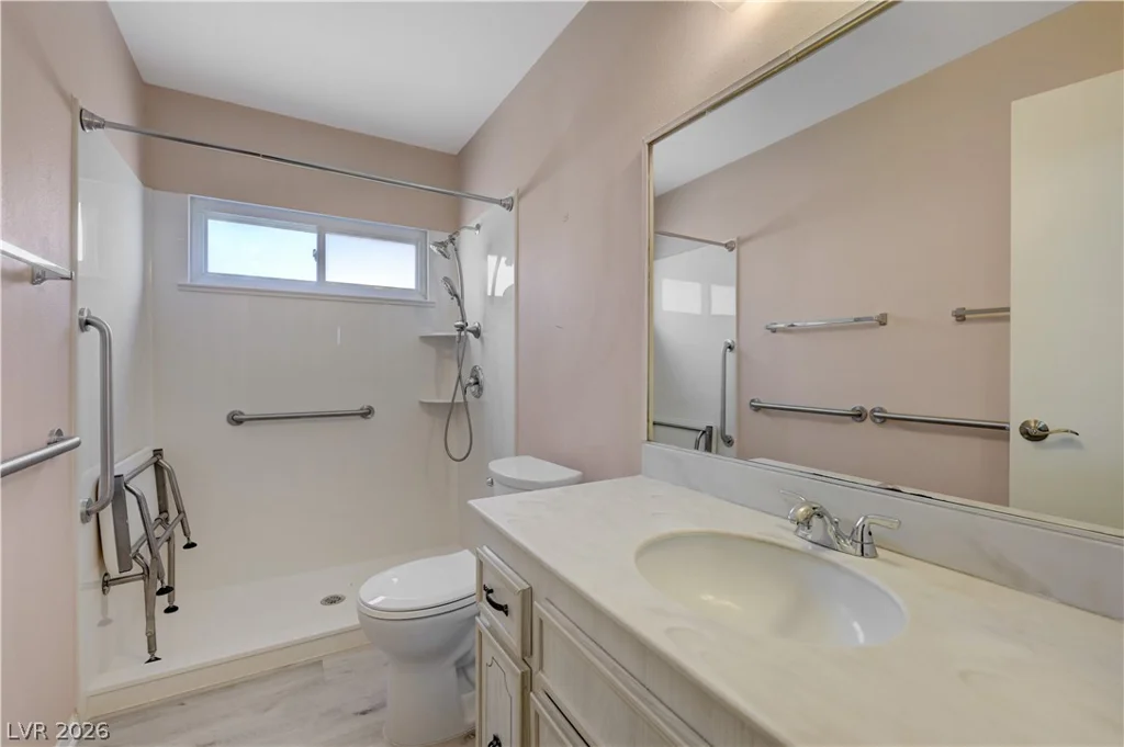 704 Willow, Henderson, NV 89002