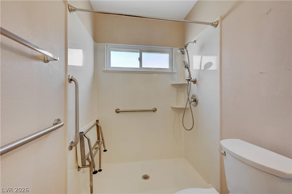 704 Willow, Henderson, NV 89002