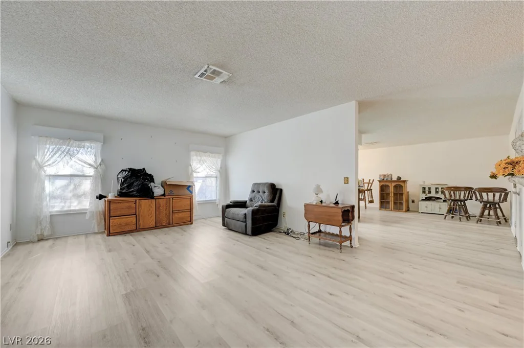 704 Willow, Henderson, NV 89002