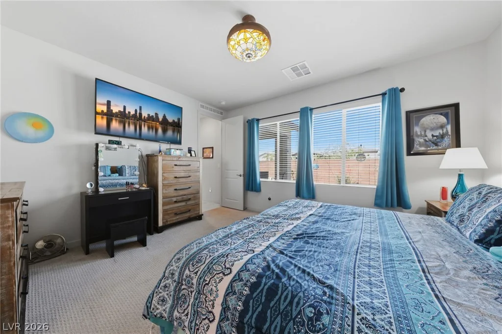 6719 Traveling Palmer, North Las Vegas, NV 89086