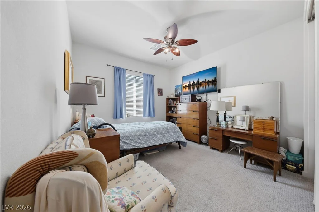 6719 Traveling Palmer, North Las Vegas, NV 89086