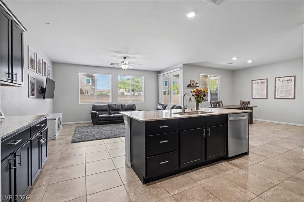 7333 Dazzle Point, North Las Vegas, NV 89084