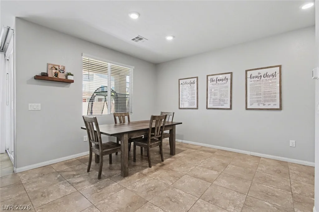 7333 Dazzle Point, North Las Vegas, NV 89084