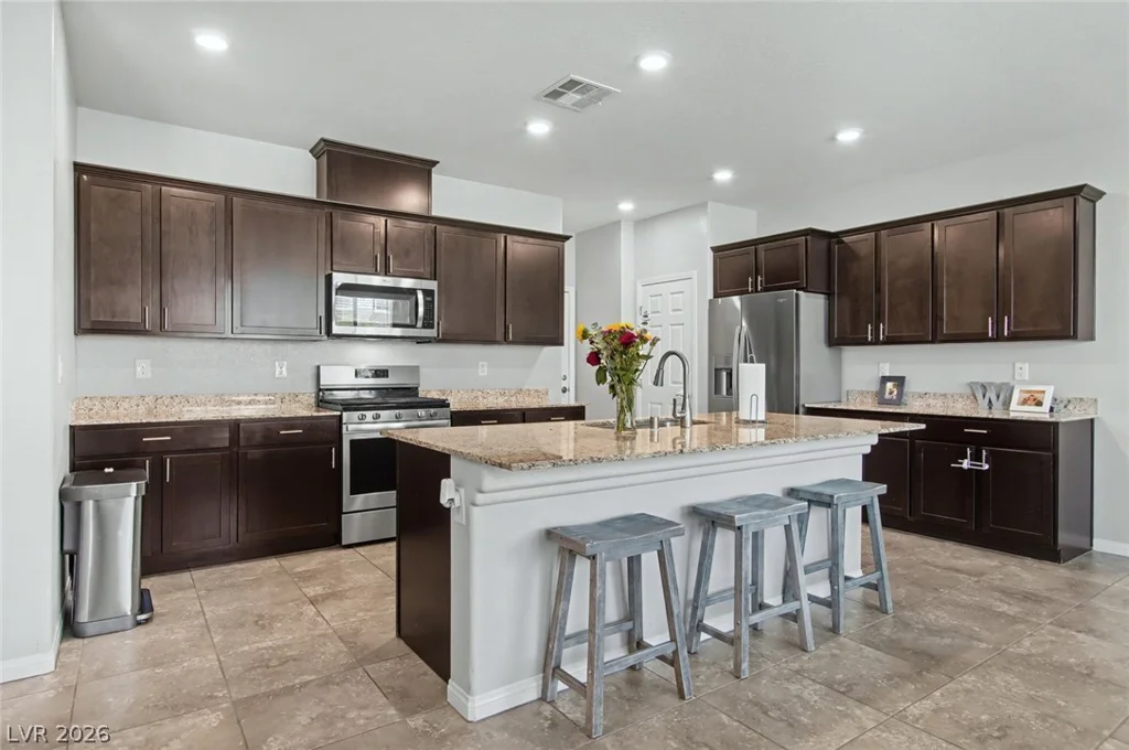 7333 Dazzle Point, North Las Vegas, NV 89084