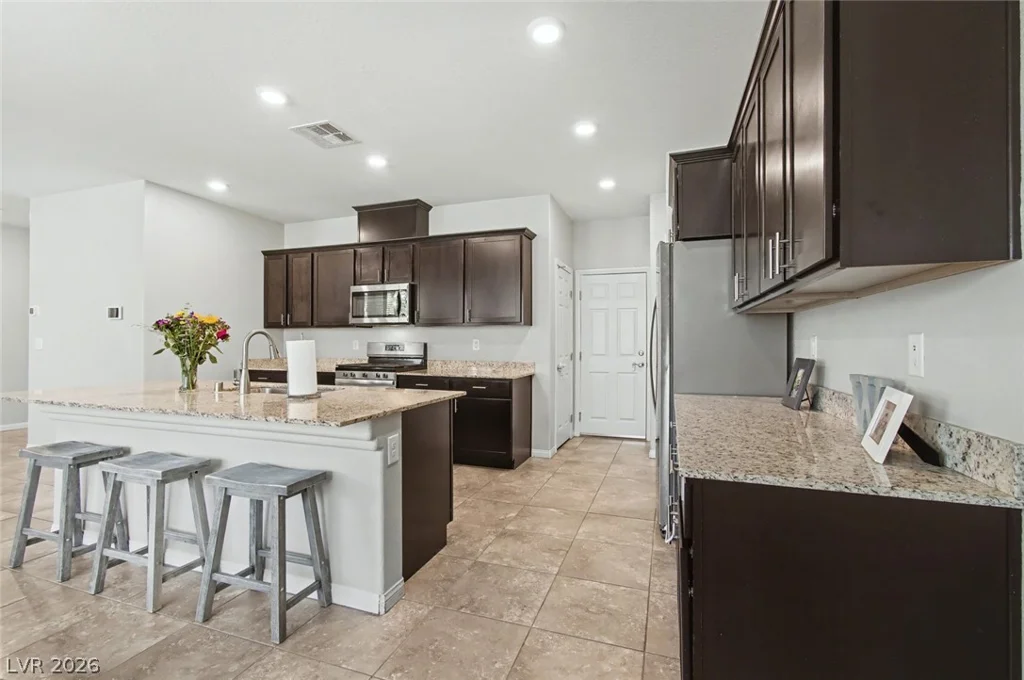7333 Dazzle Point, North Las Vegas, NV 89084