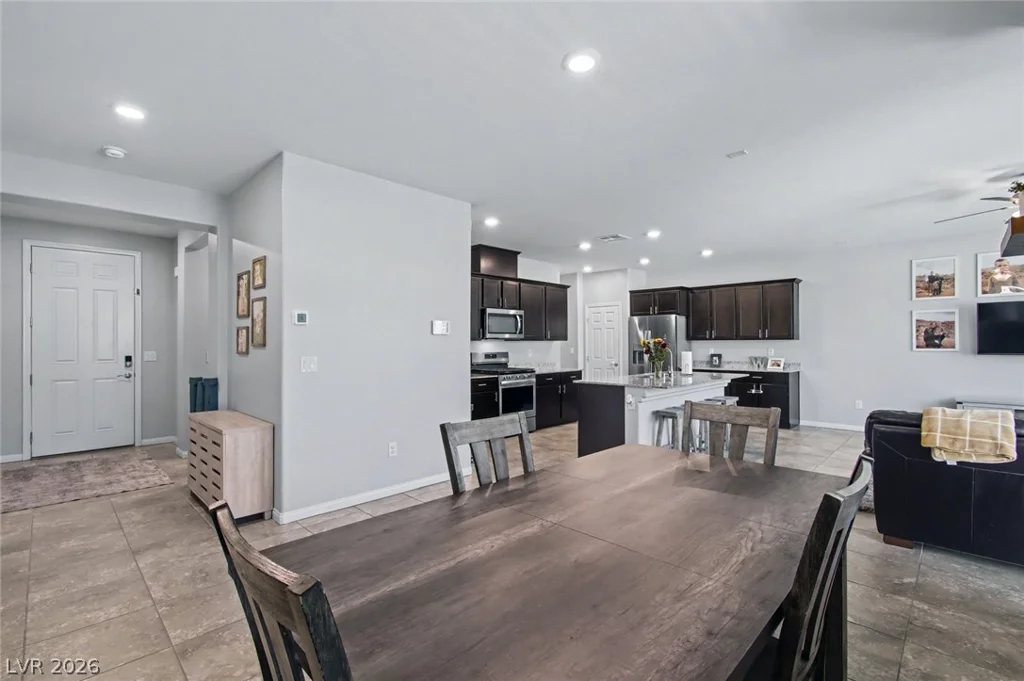7333 Dazzle Point, North Las Vegas, NV 89084