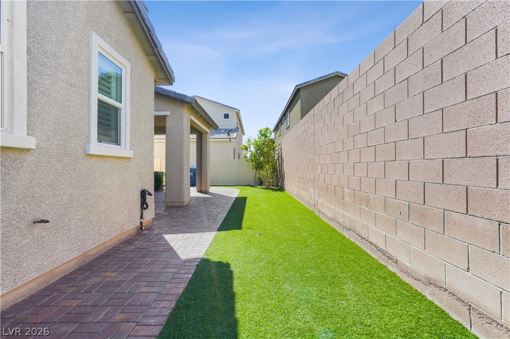 7173 Ashcroft, North Las Vegas, NV 89084