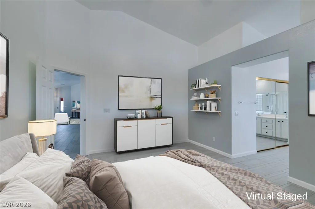 8111 Desert Cloud, Las Vegas, NV 89131