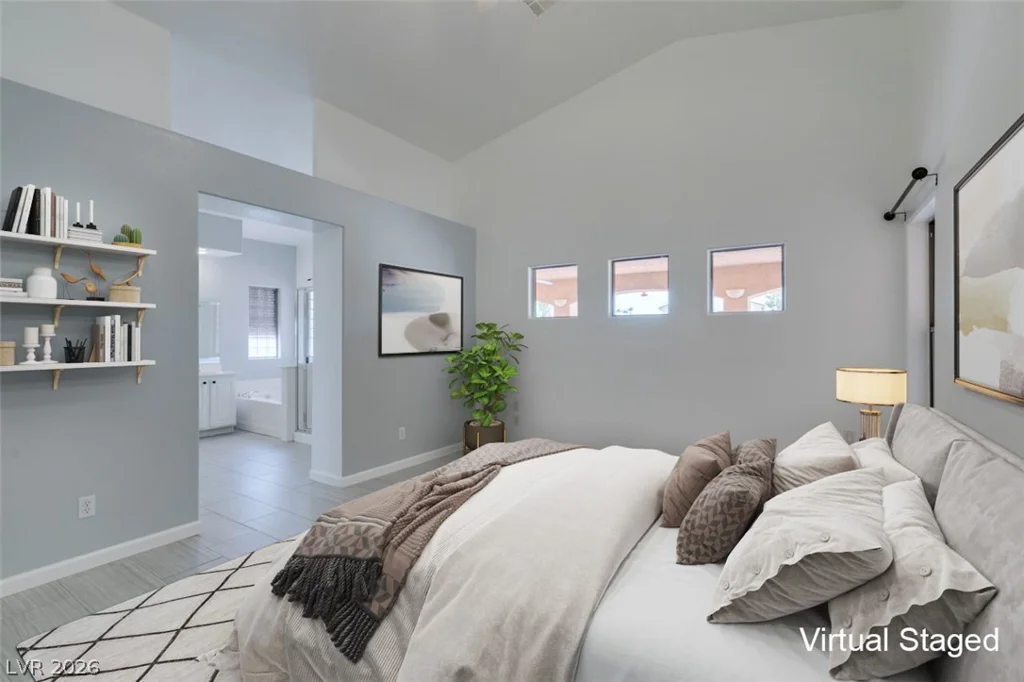 8111 Desert Cloud, Las Vegas, NV 89131