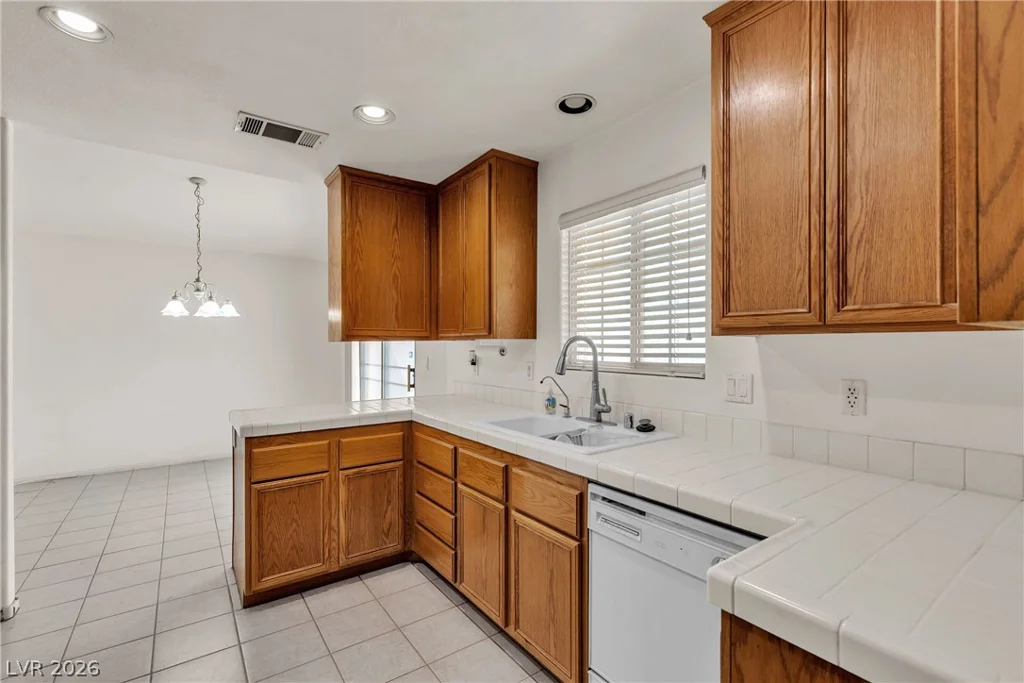 5400 Paul Kurtz, Las Vegas, NV 89108