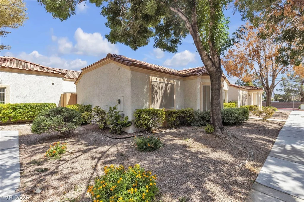 5400 Paul Kurtz, Las Vegas, NV 89108