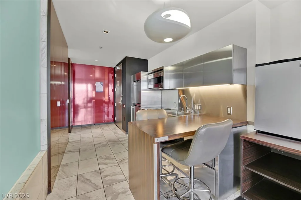 4381 Flamingo, Las Vegas, NV 89103