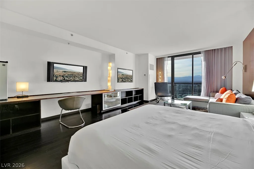 4381 Flamingo, Las Vegas, NV 89103