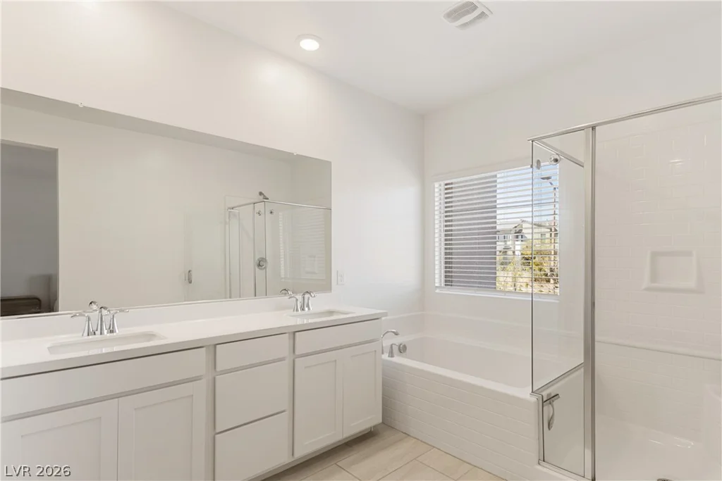 600 Carriage Hill, Las Vegas, NV 89138
