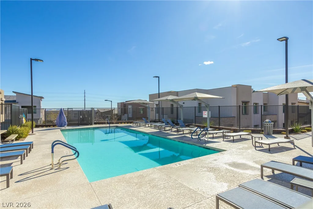 600 Carriage Hill, Las Vegas, NV 89138