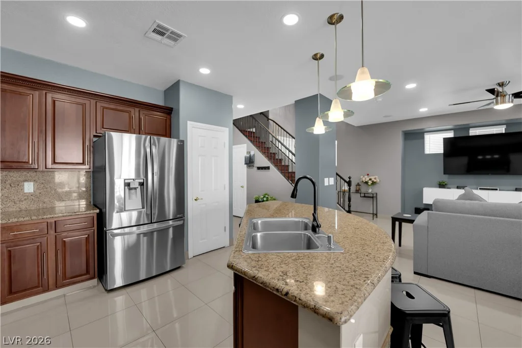 7044 Somera, Las Vegas, NV 89113