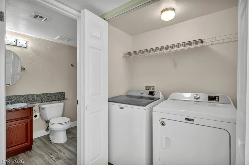5118 Jones, Las Vegas, NV 89118