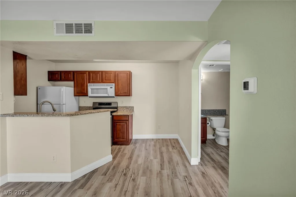 5118 Jones, Las Vegas, NV 89118
