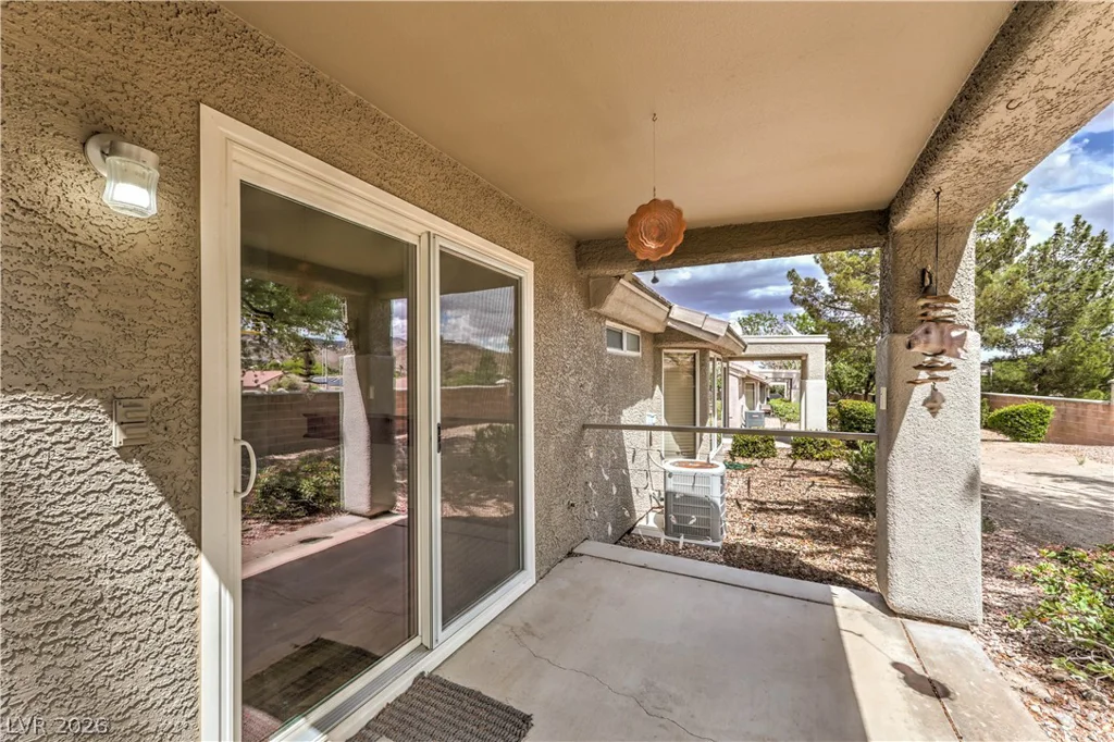 2093 Joy View, Henderson, NV 89012