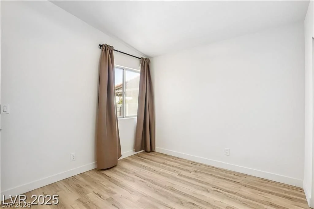 7400 Queen Palm, Las Vegas, NV 89128