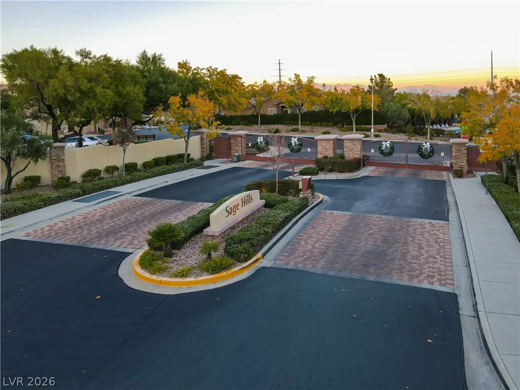 11284 Emerald Pine, Las Vegas, NV 89138