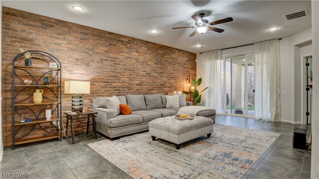 11284 Emerald Pine, Las Vegas, NV 89138