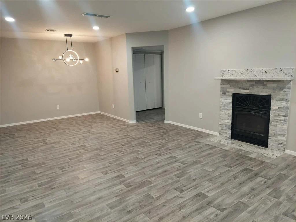 9070 Spring Mountain, Las Vegas, NV 89117