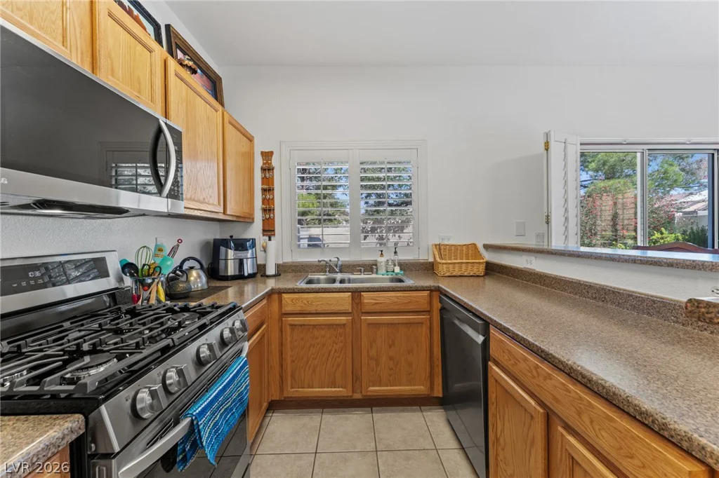 1630 Clint Canyon, Henderson, NV 89002