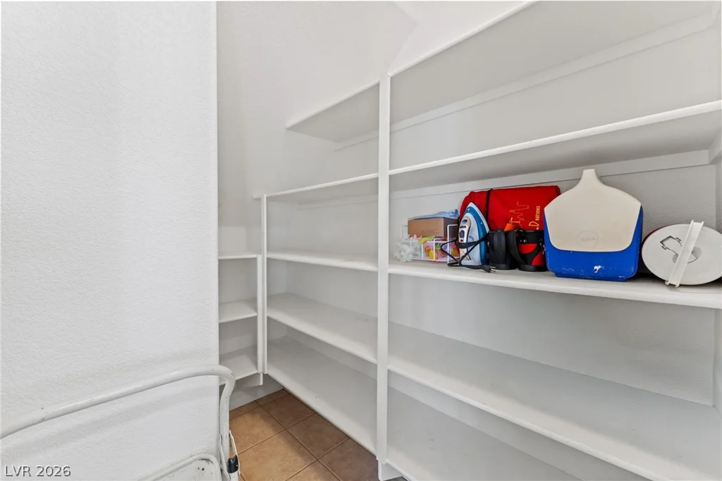1630 Clint Canyon, Henderson, NV 89002
