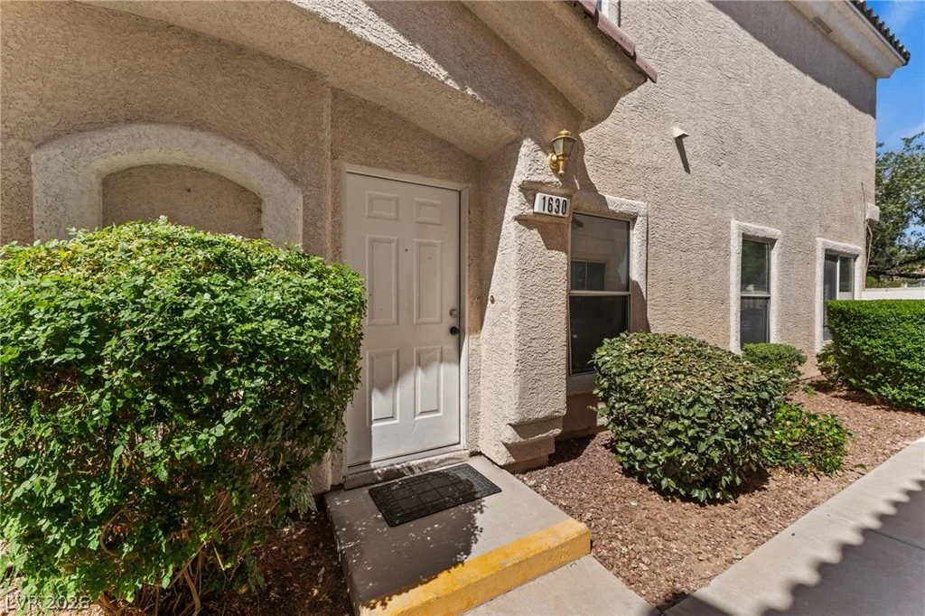 1630 Clint Canyon, Henderson, NV 89002