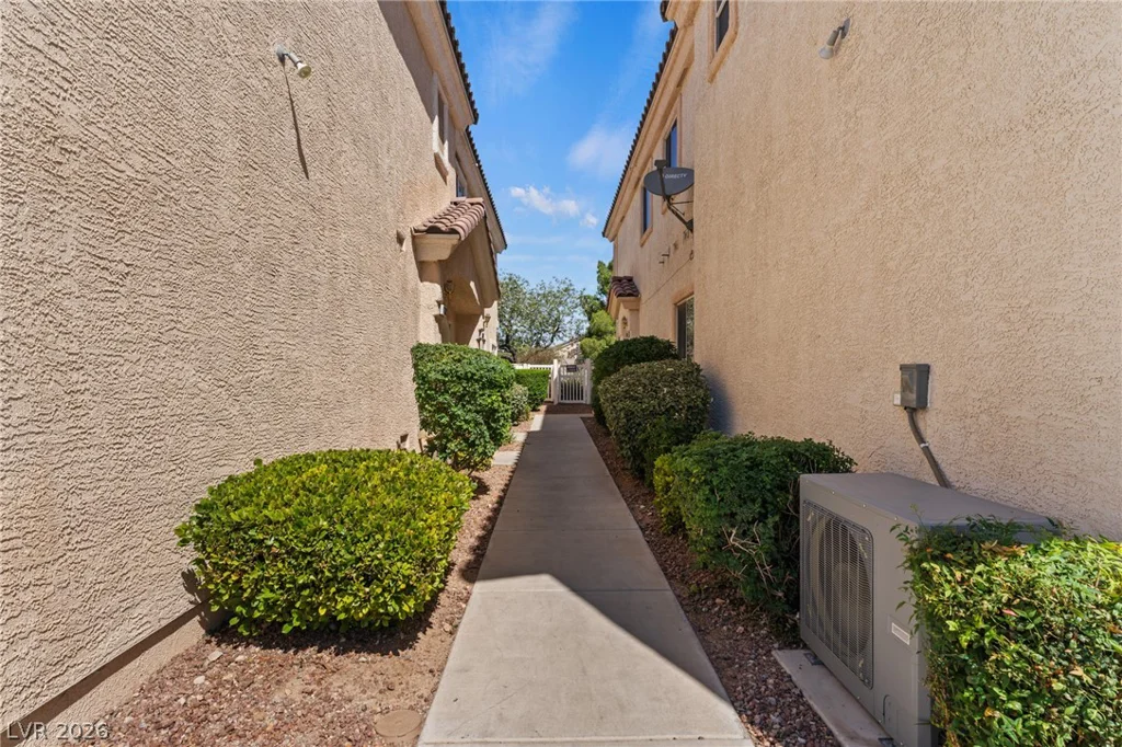 1630 Clint Canyon, Henderson, NV 89002