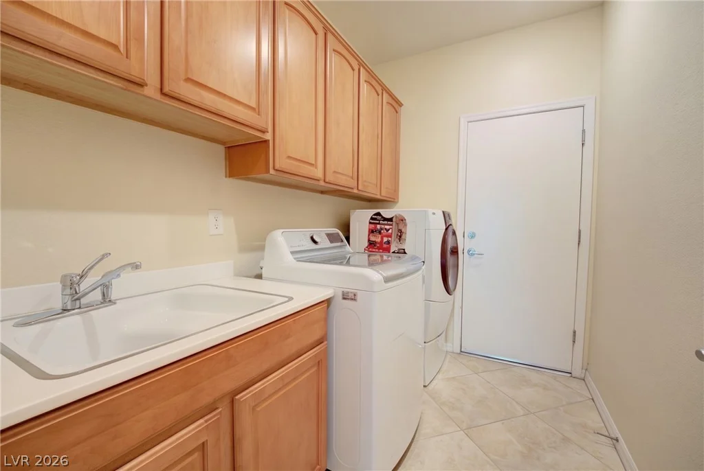 2391 Bensley, Henderson, NV 89044