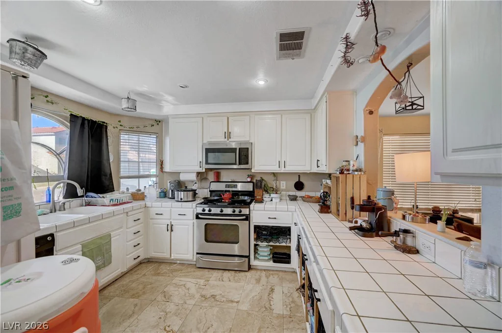 8752 Autumn Wreath, Las Vegas, NV 89129
