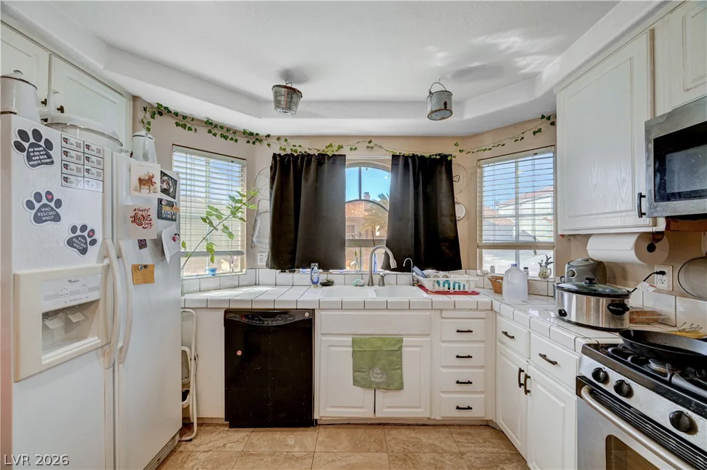 8752 Autumn Wreath, Las Vegas, NV 89129