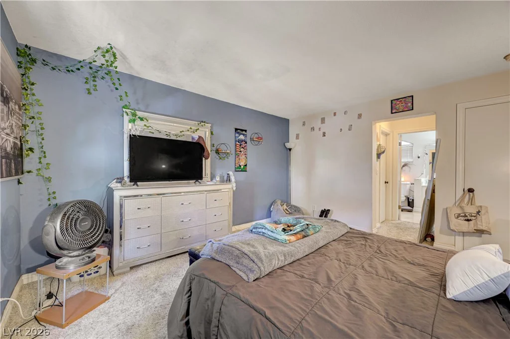 8752 Autumn Wreath, Las Vegas, NV 89129