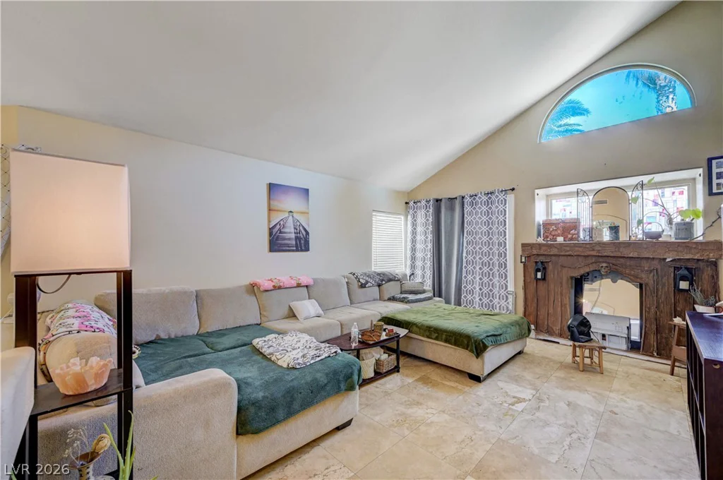 8752 Autumn Wreath, Las Vegas, NV 89129