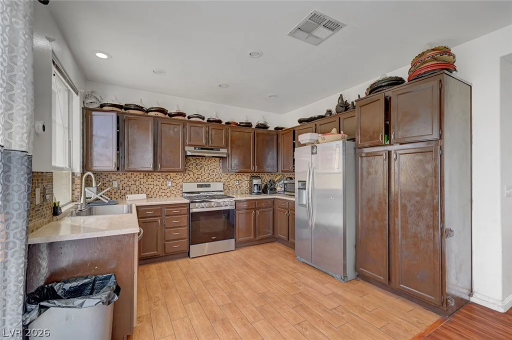 5608 Scottyboy, Las Vegas, NV 89113