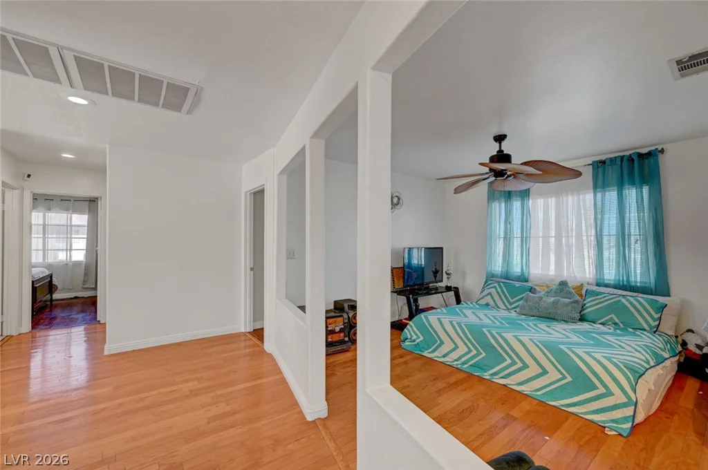 5608 Scottyboy, Las Vegas, NV 89113