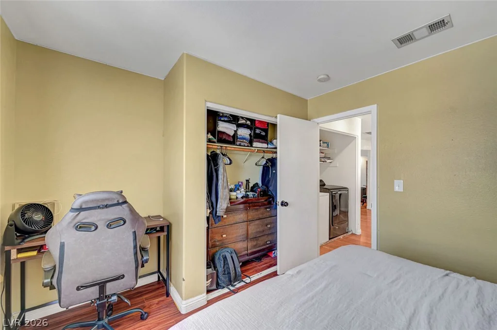 5608 Scottyboy, Las Vegas, NV 89113